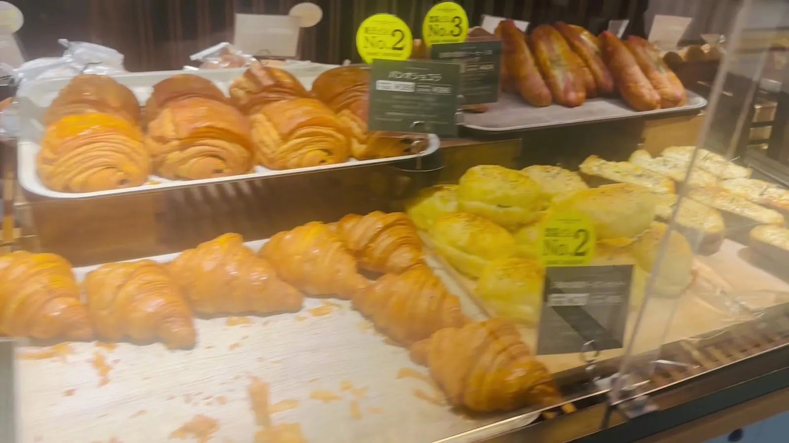 THE STANDARD BAKERS TOKYO · 9